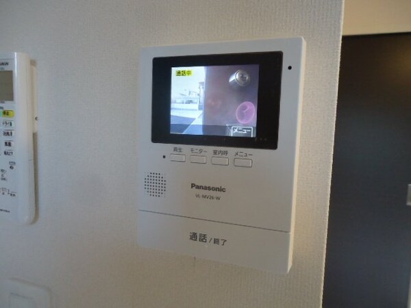 建物設備(モニター付きインターホン)
