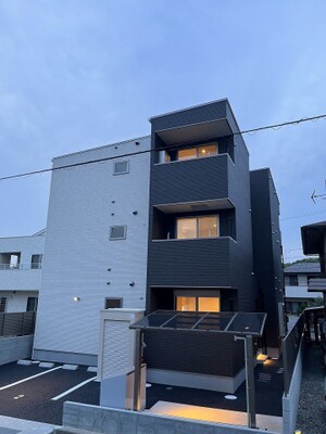 REGALEST　新田外観写真