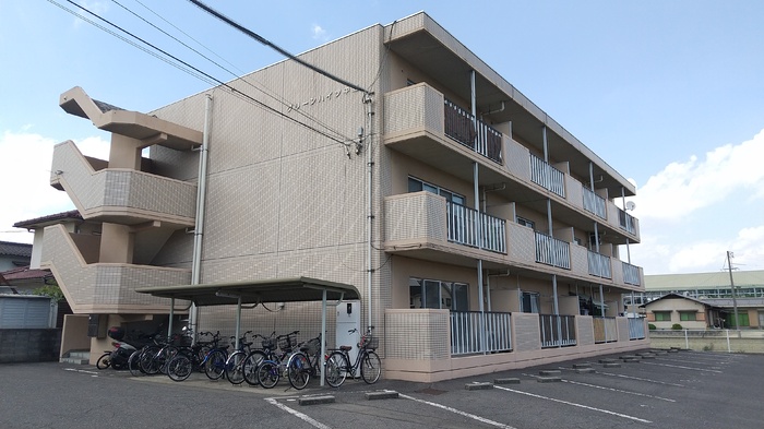 グリーンハイツ中島