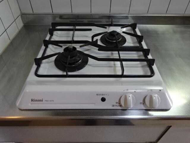 物件内観写真15　(キッチン2口ガスコンロ)