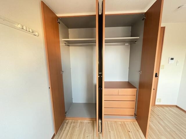 物件内観写真17　(クローゼット)