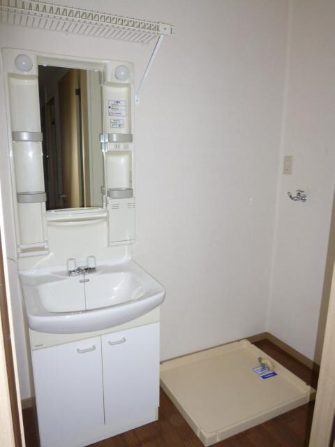 物件内観写真8　(洗面所)