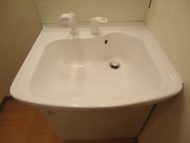 物件内観写真19　(洗髪洗面化粧台)