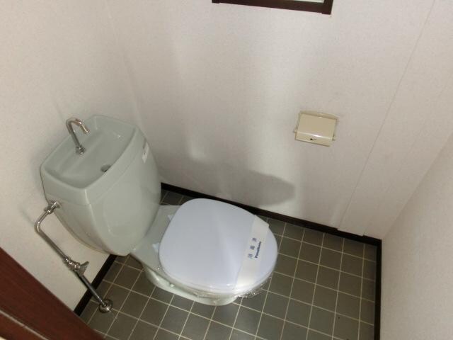 物件内観写真9　(トイレ)