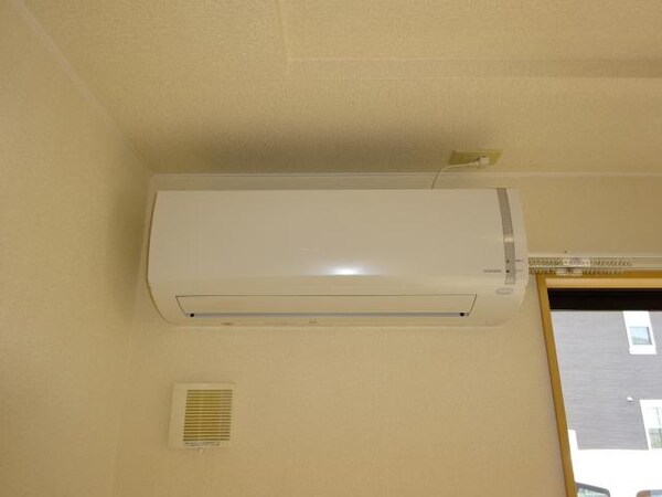 建物設備(エアコン)
