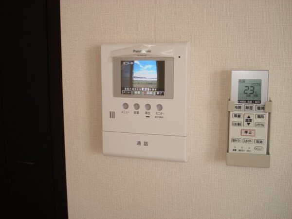 セキュリティ(カメラ付インターホン)