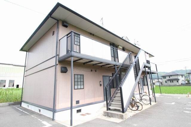 サンビレッジ阿賀崎B棟の物件外観写真
