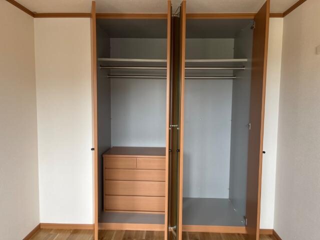 物件内観写真22　(収納)