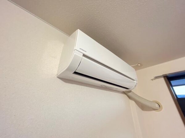 建物設備(エアコン)