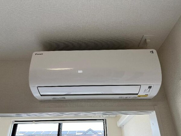 建物設備(エアコン)