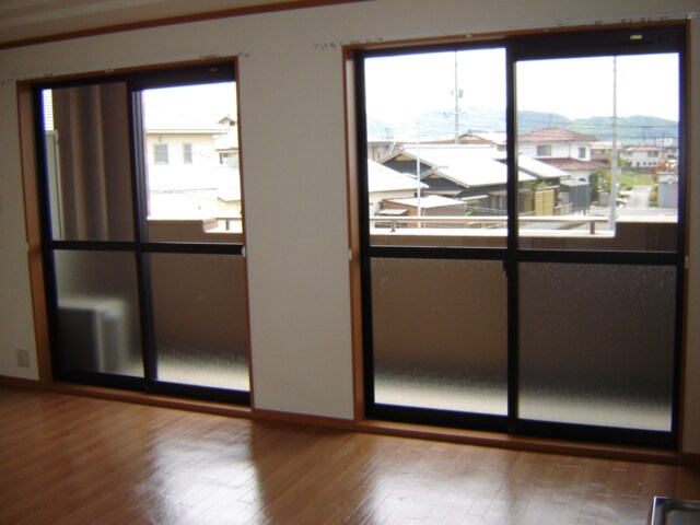 物件内観写真18　(リビング)