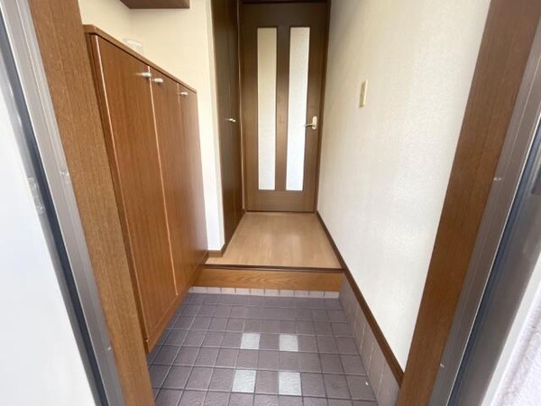 玄関(玄関)