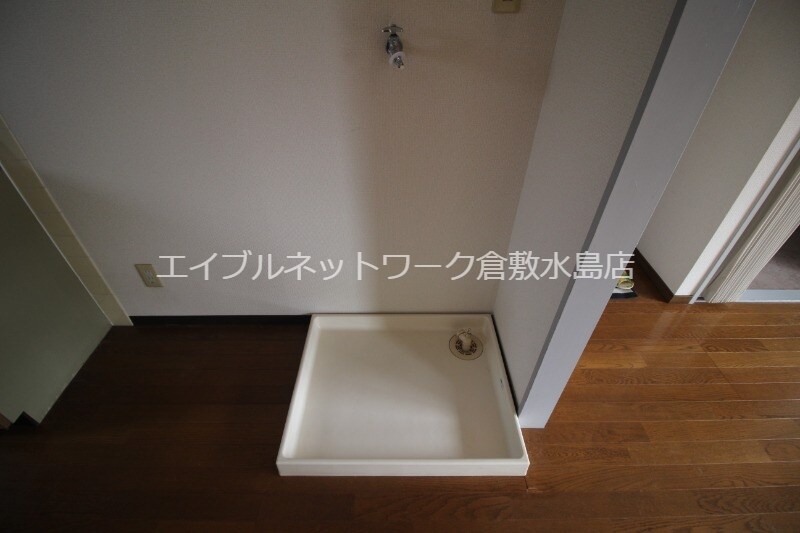 物件内観写真20　(洗濯機置場)