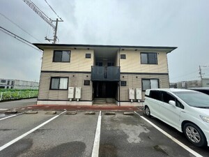 ロータス　Ｂ外観写真
