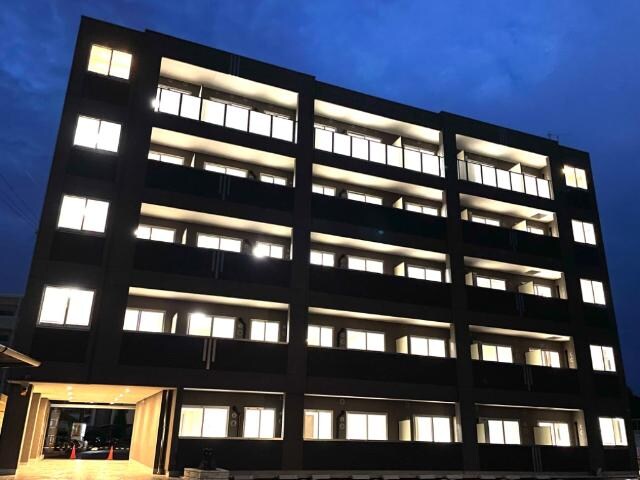 物件外観写真3　(外観写真（昼）)