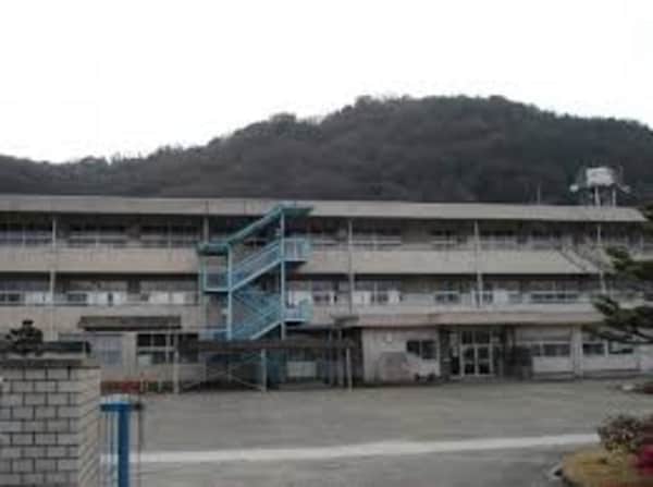 周辺環境(倉敷市立連島北小学校 1200m)