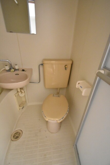 物件内観写真11　(私立川崎医療短期大学 769m)