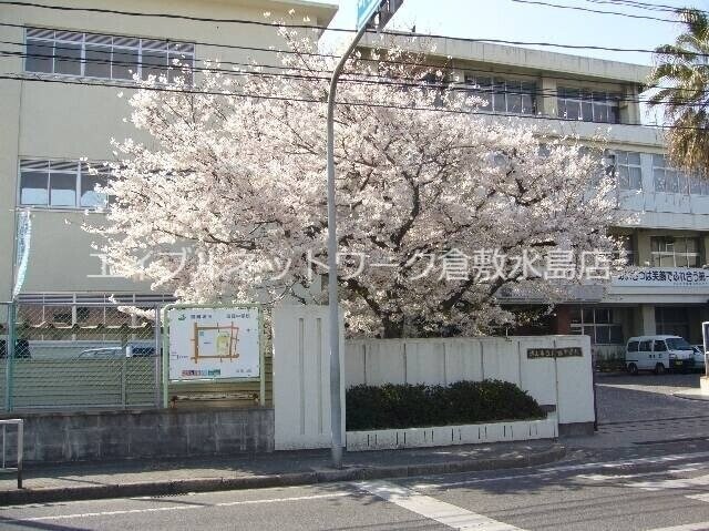 物件外観写真3　(私立岡山中学校 2167m)