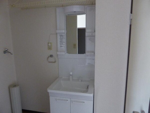 洗面・脱衣所(洗面所)