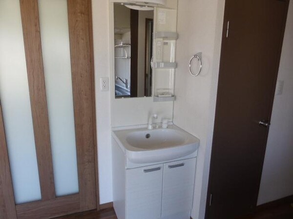 独立洗面台(洗面所)