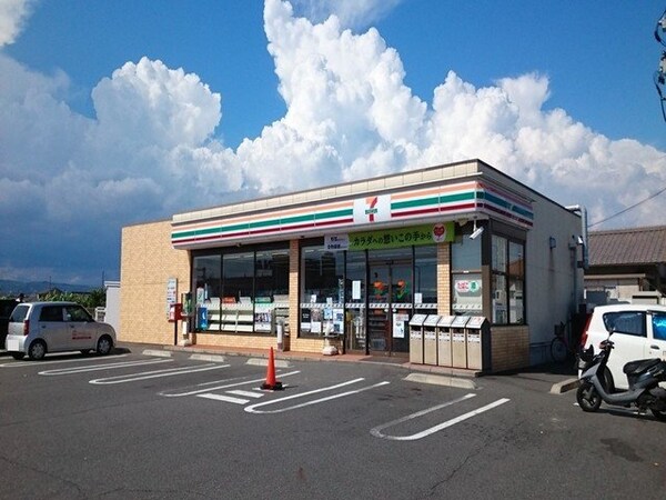 周辺環境(セブンイレブン倉敷連島鶴新田店まで500m)