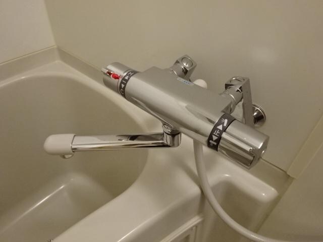 物件内観写真19　(浴室サーモ水栓)