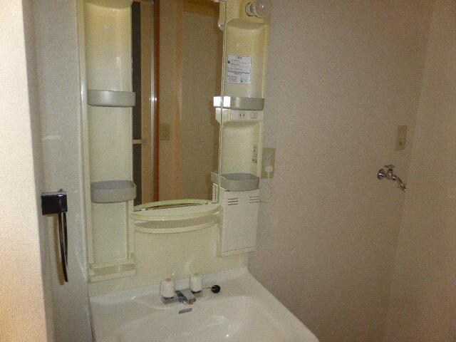 物件内観写真10　(洗面所)