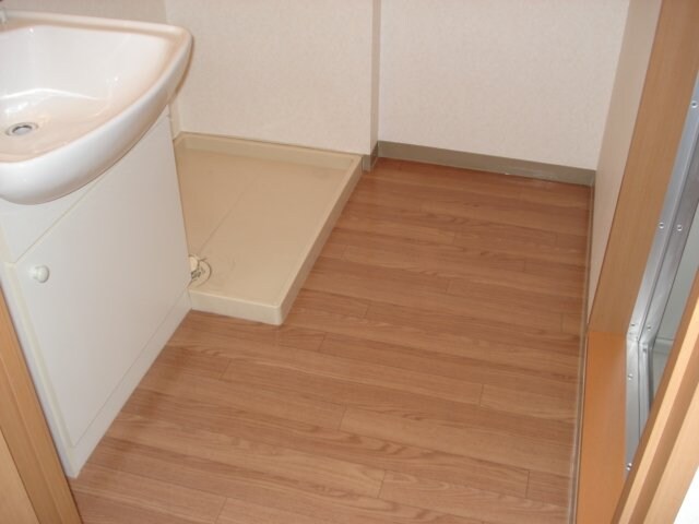 物件内観写真13　(洗面)