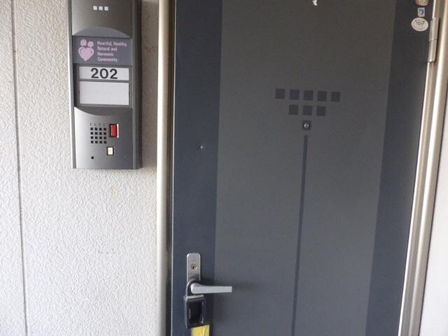 物件内観写真9　(玄関ドア)
