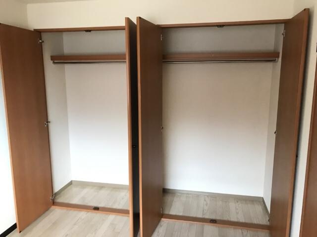 物件内観写真22　(クローゼット)