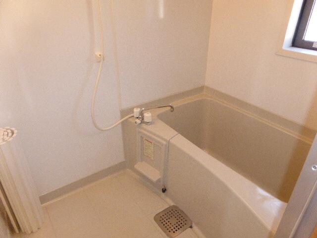 物件内観写真6　(風呂)