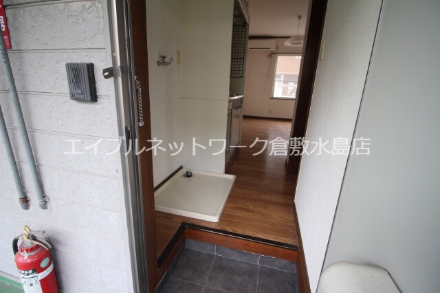 物件内観写真15　(玄関)