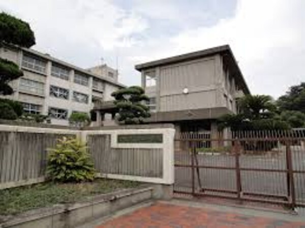周辺環境(倉敷市立帯江小学校 695m)