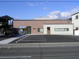 物件内観写真12　(はりがや小児科 811m)