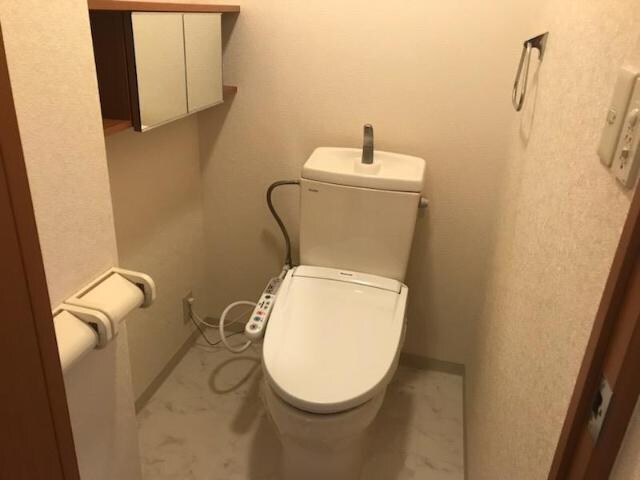 物件内観写真6　(トイレ)