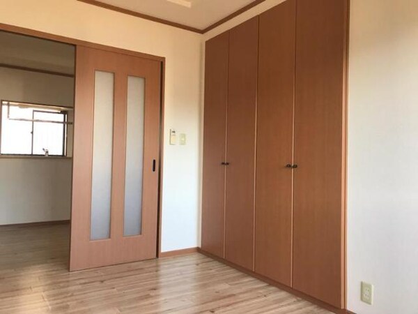 内装他(洋室)