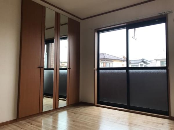 内装他(室内)