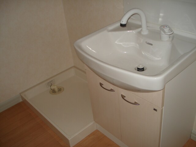 物件内観写真11　(洗面・洗濯機置場)