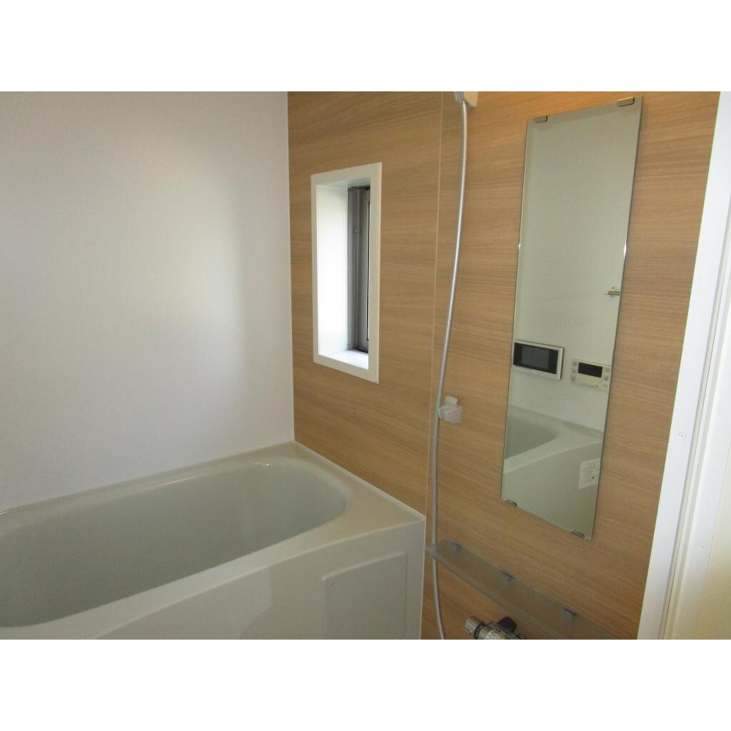 物件内観写真5　(風呂)