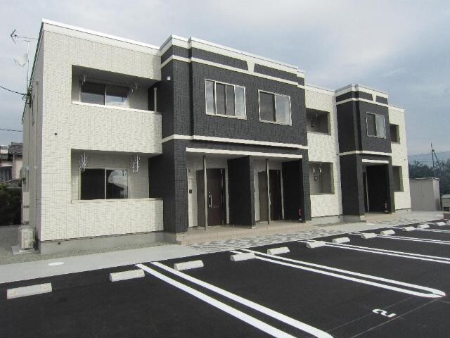 物件外観写真1　(外観写真（昼）)