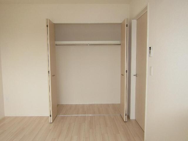 物件内観写真14　(室内)