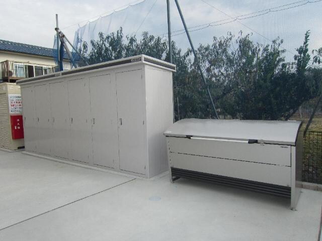 物件内観写真28　(外観写真（昼）)