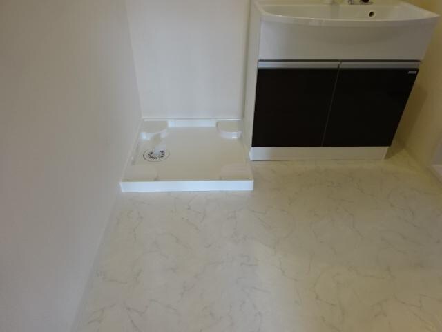 物件内観写真19　(脱衣所・洗濯機置場)