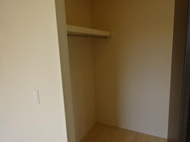 物件内観写真27　(クローゼット)