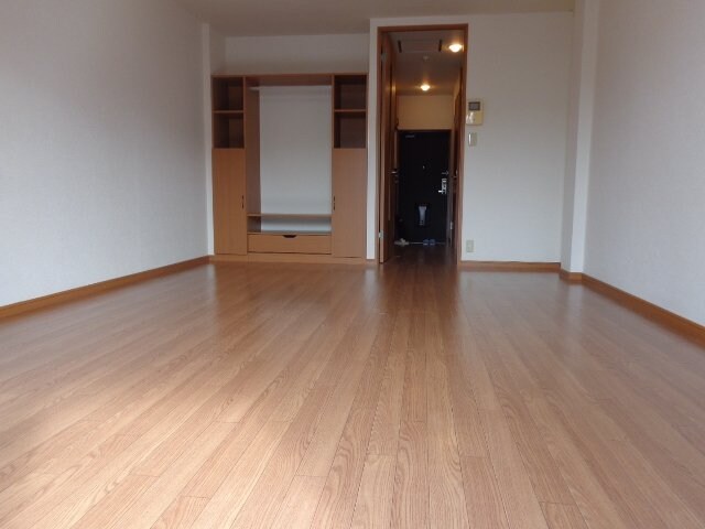 物件内観写真3　(洋室)