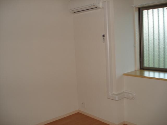 物件内観写真15　(洋室)