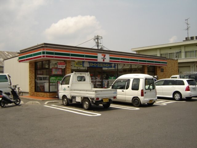 物件外観写真4　(セブンイレブン今保店まで480ｍ)
