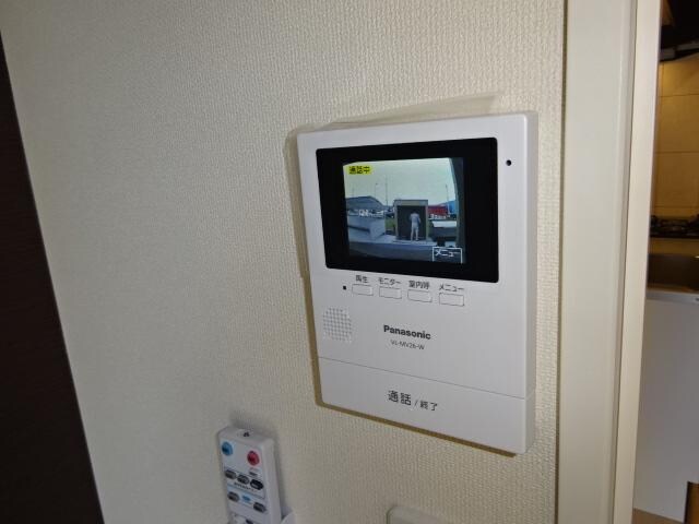 物件内観写真17　(カメラ付インターホン（イメージ）)