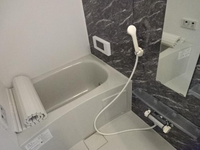 物件内観写真20　(追い焚き)