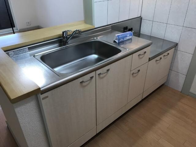 物件内観写真8　(キッチン)